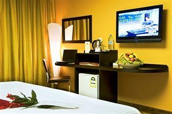 Crom Express Airport Hotel - Jeddah 제다 외부 사진