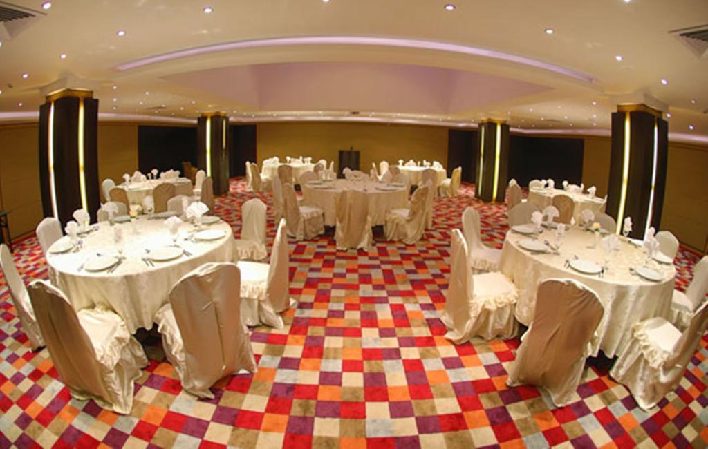 Crom Express Airport Hotel - Jeddah 제다 외부 사진