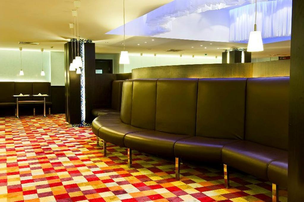 Crom Express Airport Hotel - Jeddah 제다 외부 사진